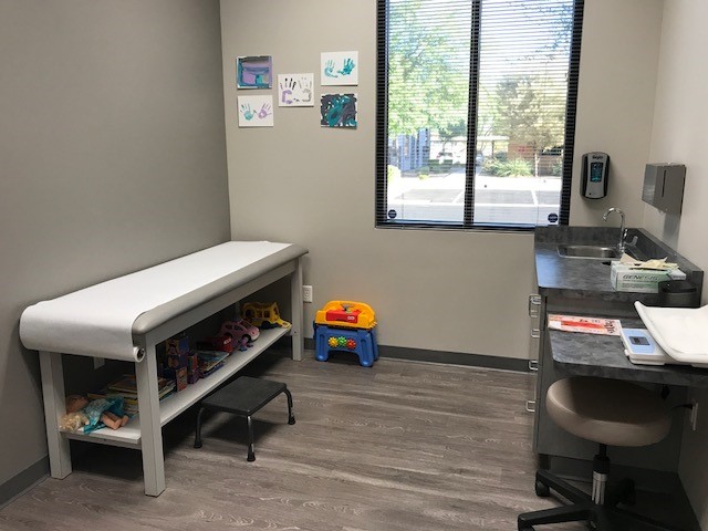 PediatricRoom1